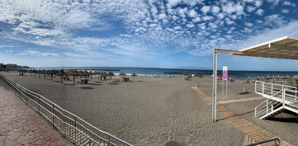 Enjoy A Sunny Apartment With Pool Next To The Sea 아데제 외부 사진