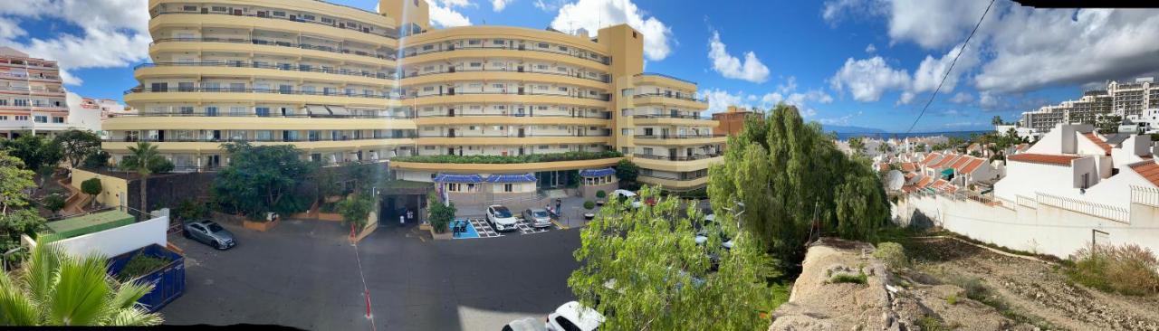 Enjoy A Sunny Apartment With Pool Next To The Sea 아데제 외부 사진